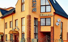 Готель Едем